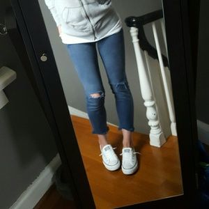 Free People sz 27 blue wash ankle destroyed jeans