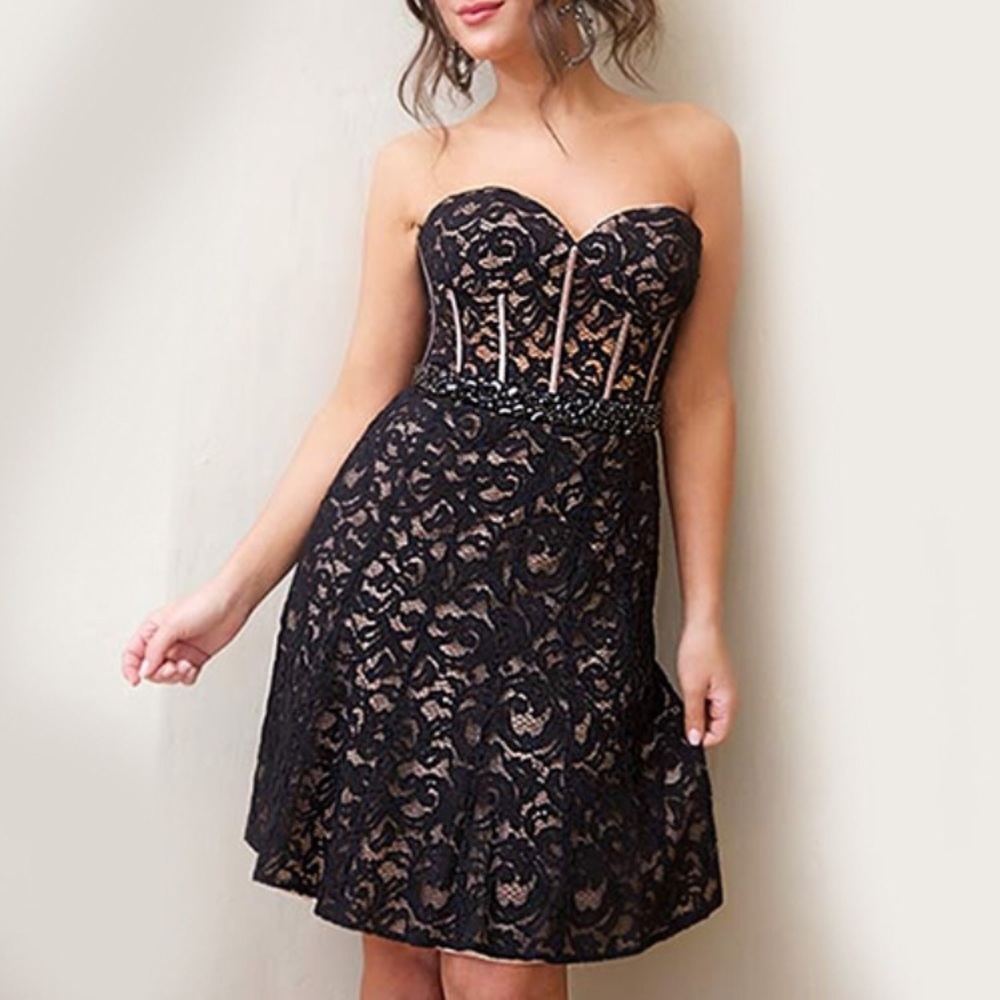 Jovani Strapless Sweetheart Dress Size 2