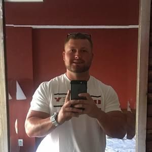 Meet your Posher, James