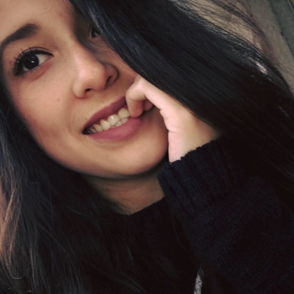 Meet your Posher, Lucy