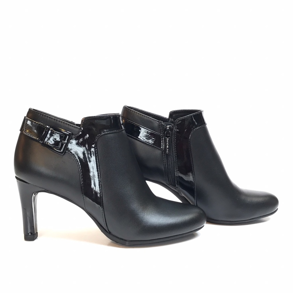 Bandolino Black Ankle Booties w Patent 6M NWOT
