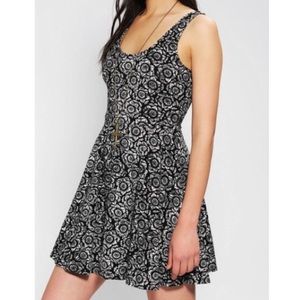 Floral Ecote Black and White Sun Dress