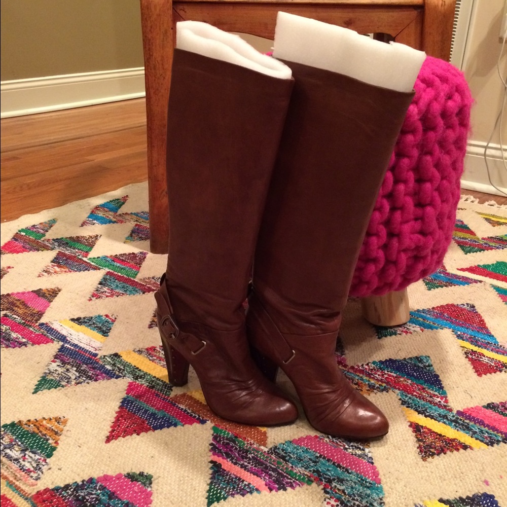 Frye Women's Bethany Strappy Softie Boot