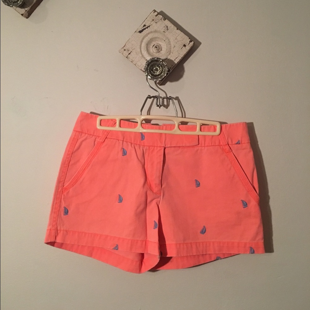 Factory 3" embroidered broken-in chino short