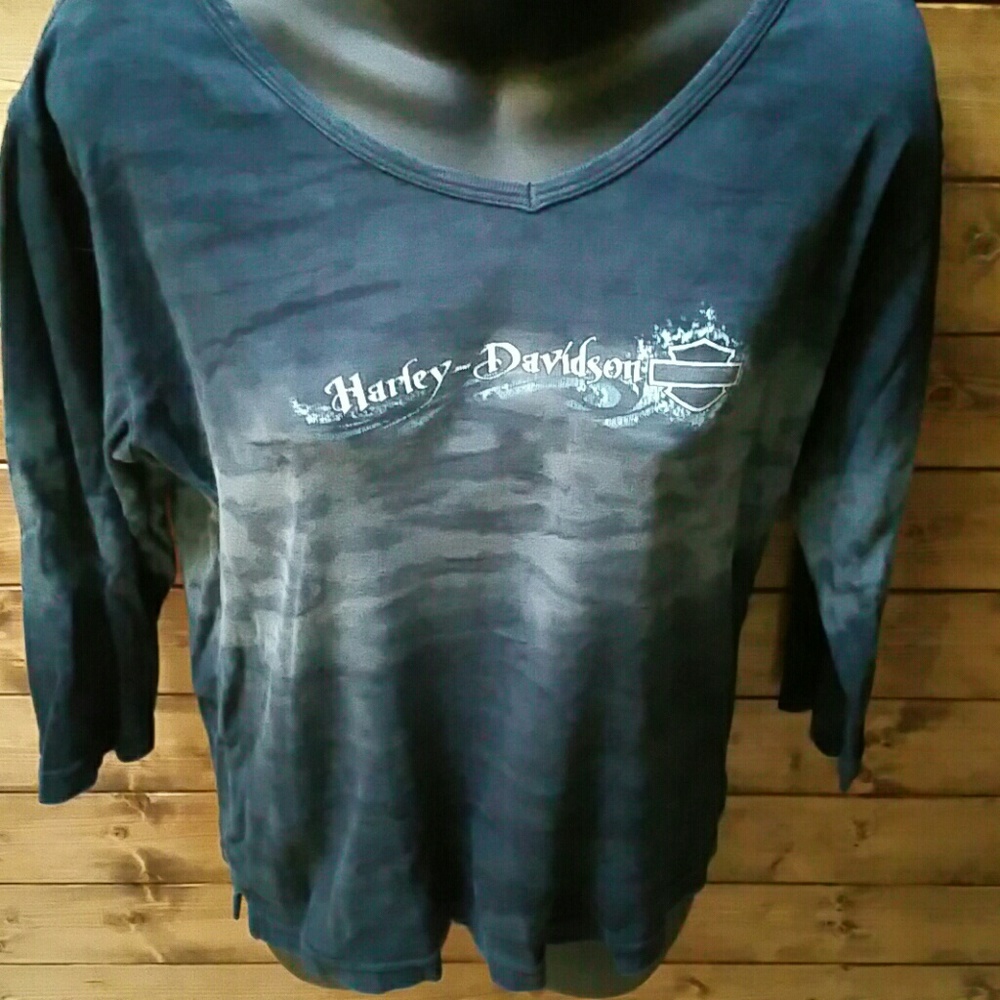 HARLEY DAVIDSON  SHIRT.