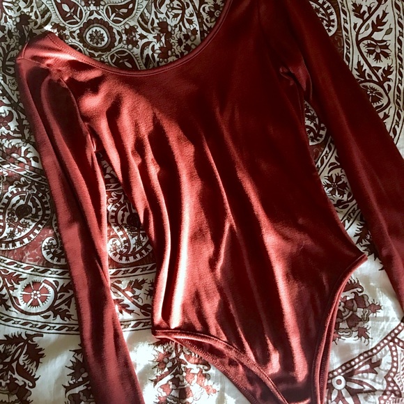 Long Sleeve Bodysuit - Picture 5 of 5