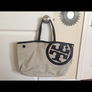 Tory Burch Lonnie Canvas Tote