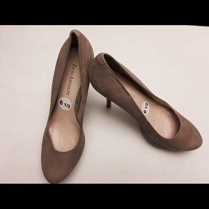 Enzo Angiolini tan heels