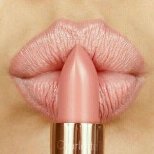 Charlotte Tilbury Valentine Lipstick