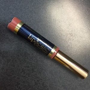 Lipsense "Bella" color