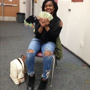 Meet your Posher, Camesha