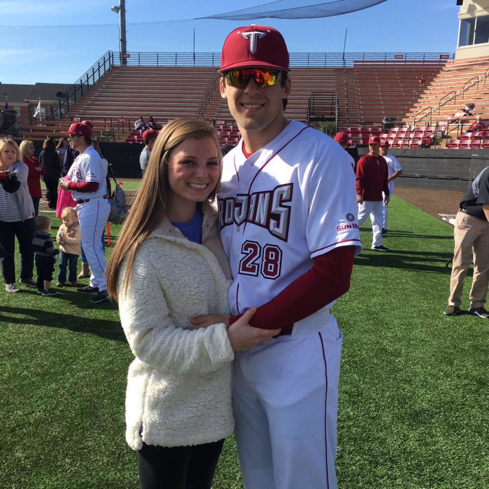 Meet your Posher, Mackenzie