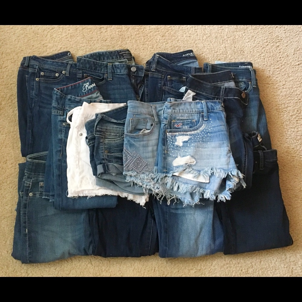 Bundle of 15 pairs of name brand jeans