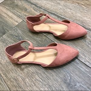 Forever 21- nude/pink flats 💞