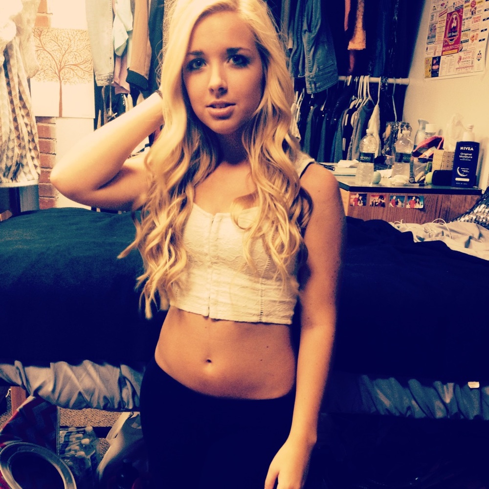 Urban outfitters crop top
