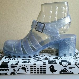 Adorable! Silver/Clear Bamboo Chunky Jelly Sandals