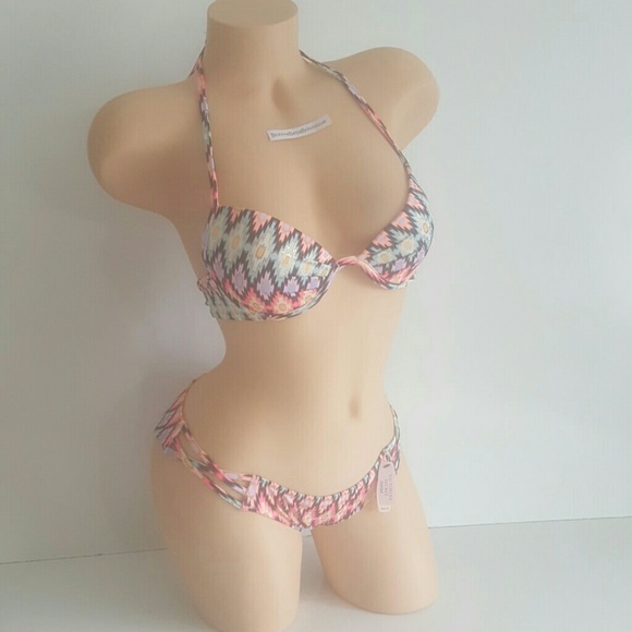 Victoria's Secret 34A MEDIUM BIKINI BUNDLE NWT