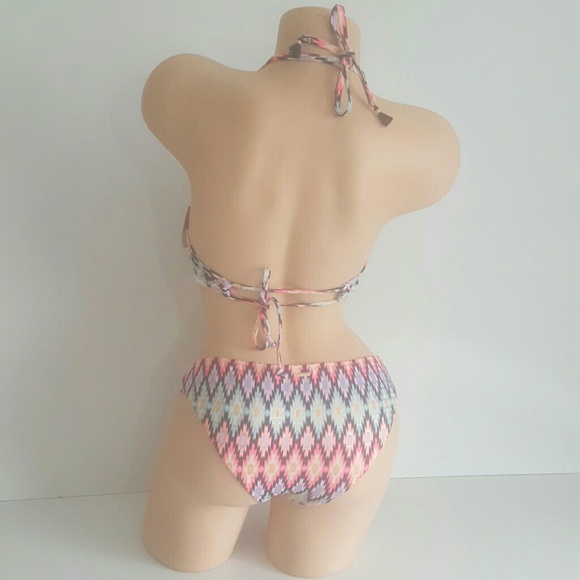 Victoria's Secret 34A MEDIUM BIKINI BUNDLE NWT