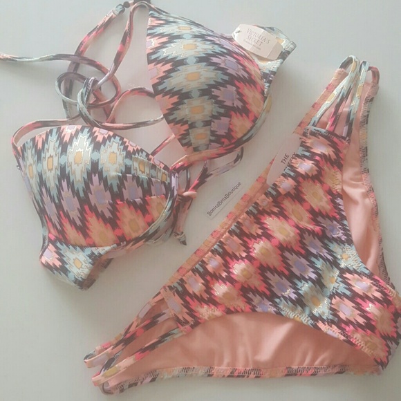 Victoria's Secret 34A MEDIUM BIKINI BUNDLE NWT
