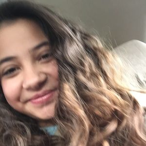 Meet your Posher, Luana