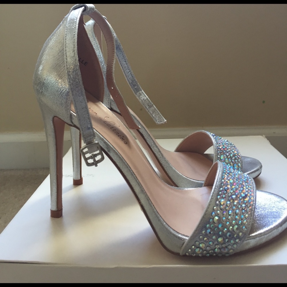 Silver & Rhinestone Strappy Heels NWOT