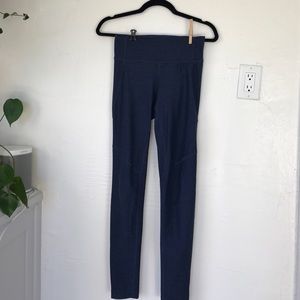 outdoor voices navy leggings