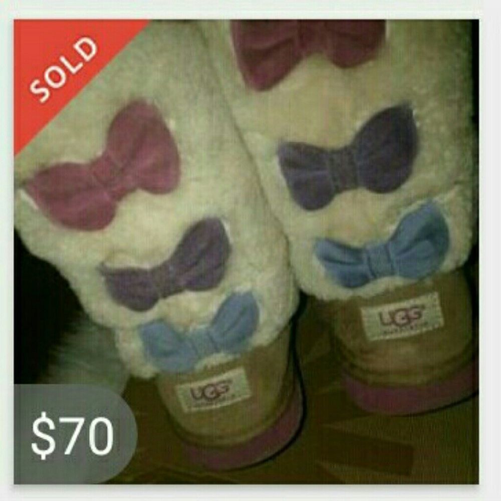 Authentic Rare tall Ugg boots size 5 Girls