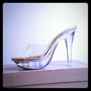 Beautiful Clear Acrylic Platform Slides