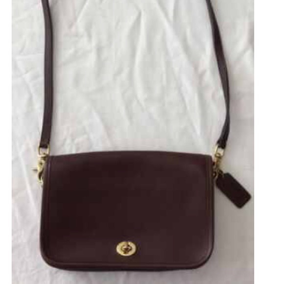 Coach Handbags - Vintage Classic Coach Purse