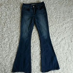 Highrise bell bottom jeans