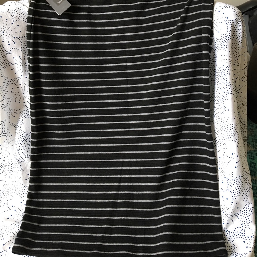 Pencil stripped skirt