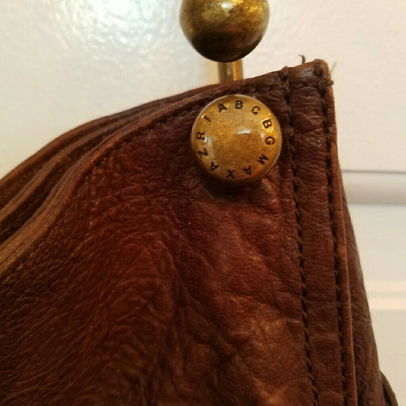 BCBGMAXAZARIA RUNWAY LARGE BAG - Picture 2 of 4