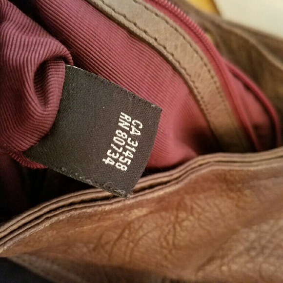 BCBGMAXAZARIA RUNWAY LARGE BAG - Picture 3 of 4