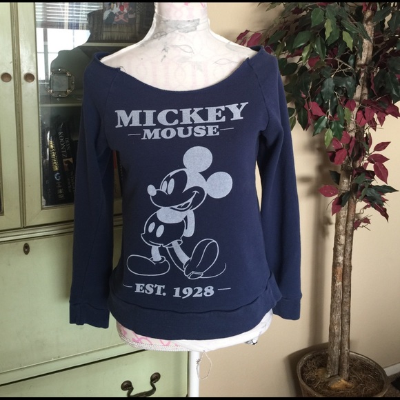 Disney Tops - Micky Mouse sweatshirt
