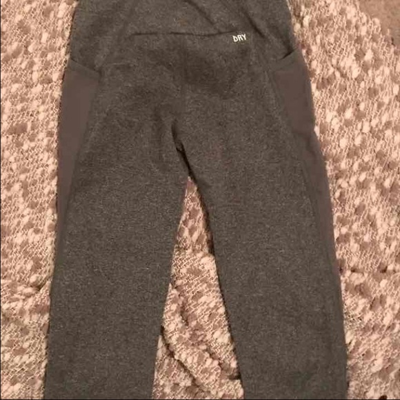 Gymshark dry sculpture crop leggings XS - Picture 4 of 4