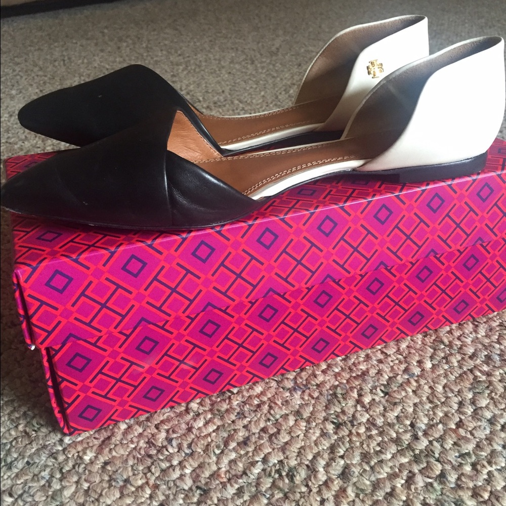 Tory burch black and white flats