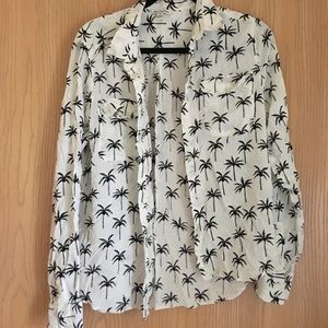 American Eagle white and black palm tree blouse