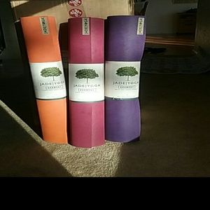 JADE YOGA MATS NWT