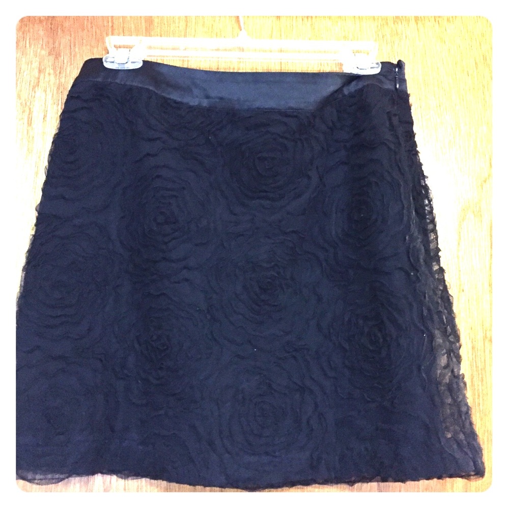 Mini floral detail skirt