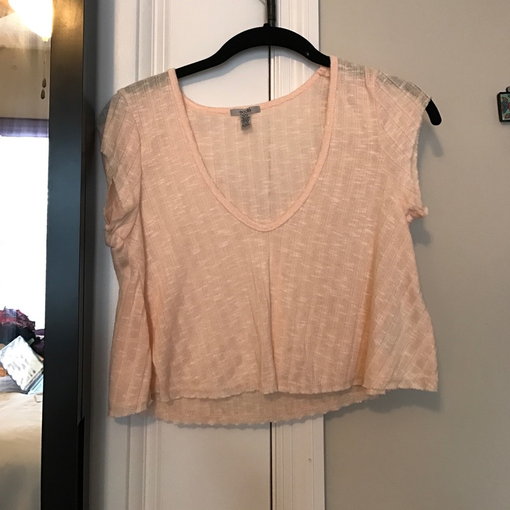 Light pink flowy crop top urban outfitters