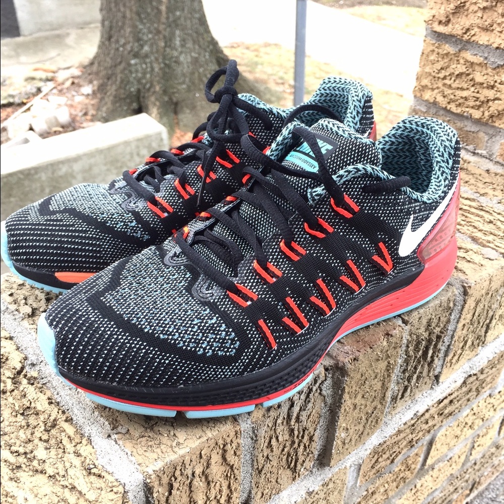 Air zoom odyssey Nike sneakers!!