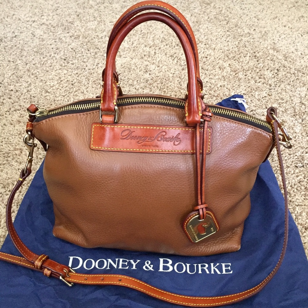 Dooney & Bourke bag