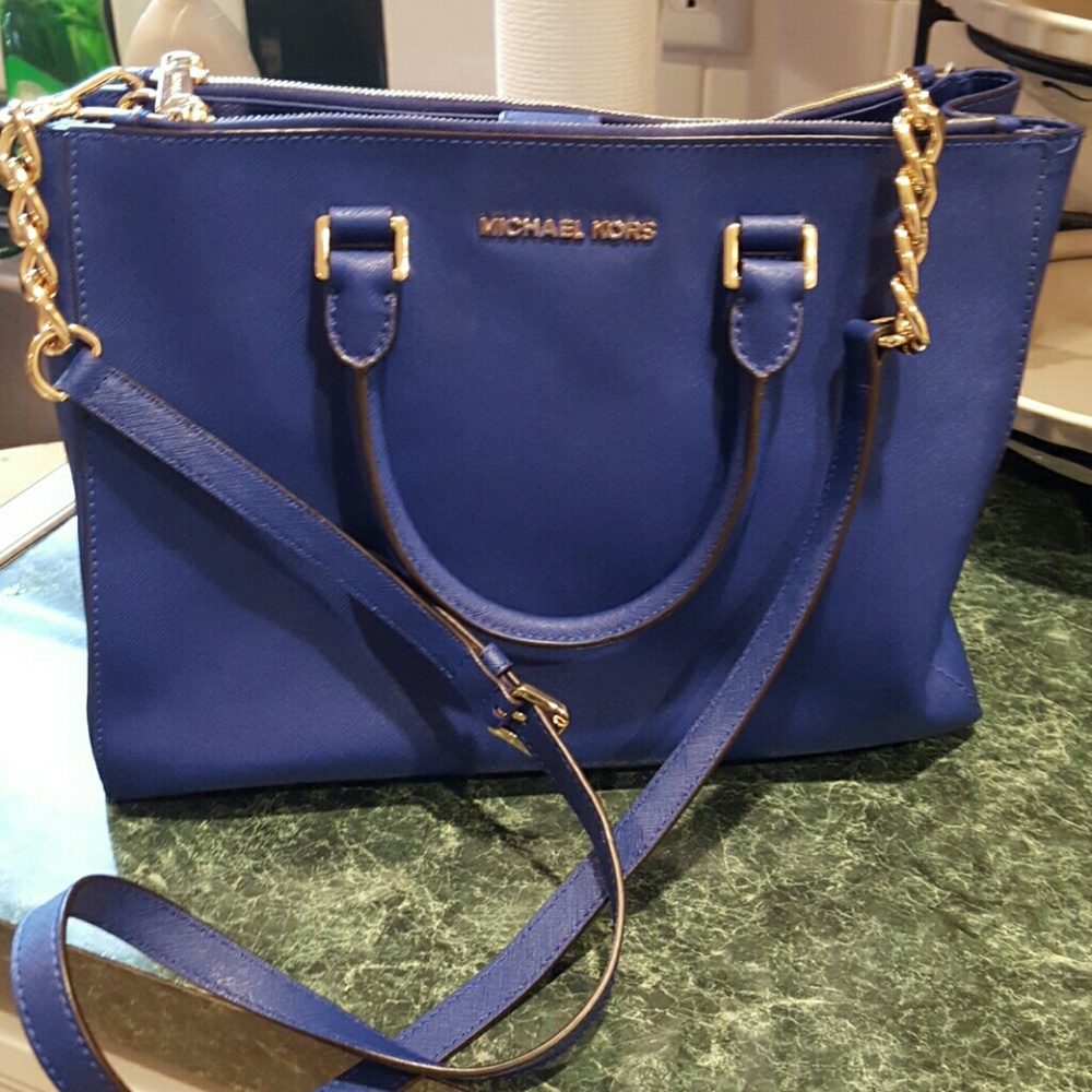 Micheal kors Large Sutton Saffiano Leather  Purse