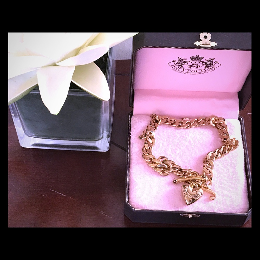 Juicy Couture J charm gold chain link necklace
