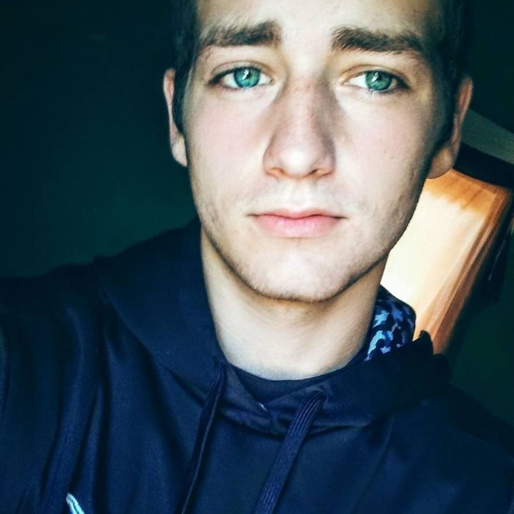 Meet your Posher, Brandon