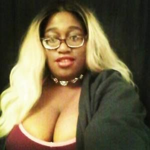 Meet your Posher, Chrissy