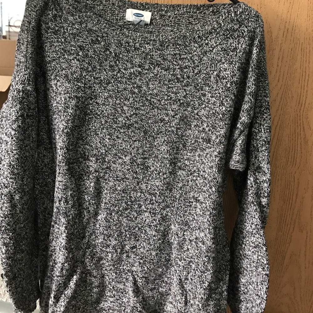 Old navy sweater