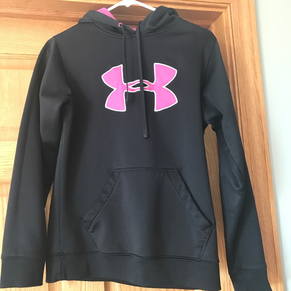 Under armour sweatshirt