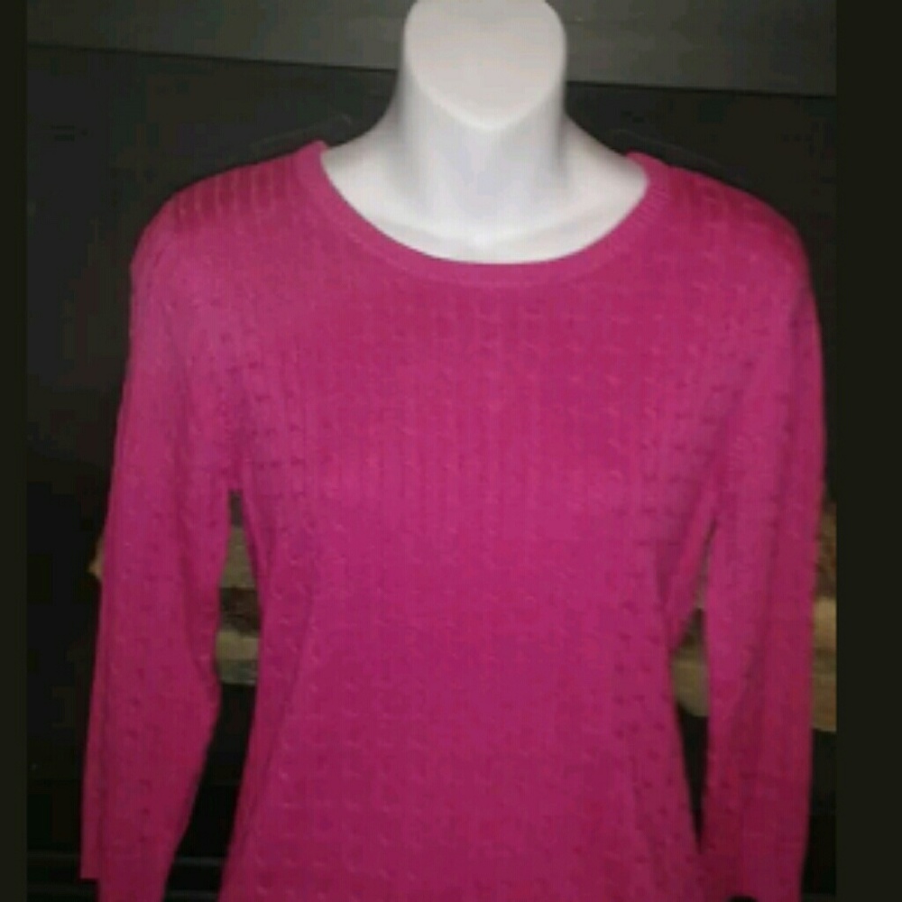 🔴SOLD🔴NEW AUTHENTIC THE LIMITED CABLE KNIT SWEATER