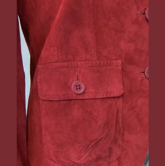 SOLD🌟HOST PICK⭐LIZ CLAIBORNE RED SUEDE BLAZER - Picture 4 of 4